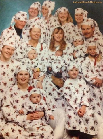 [awkward-family-photos-8%255B2%255D.jpg]