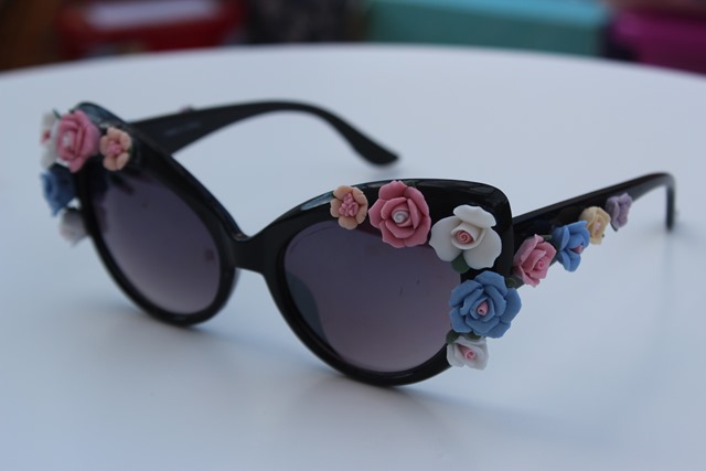 dolce and gabbana floral sunglasses