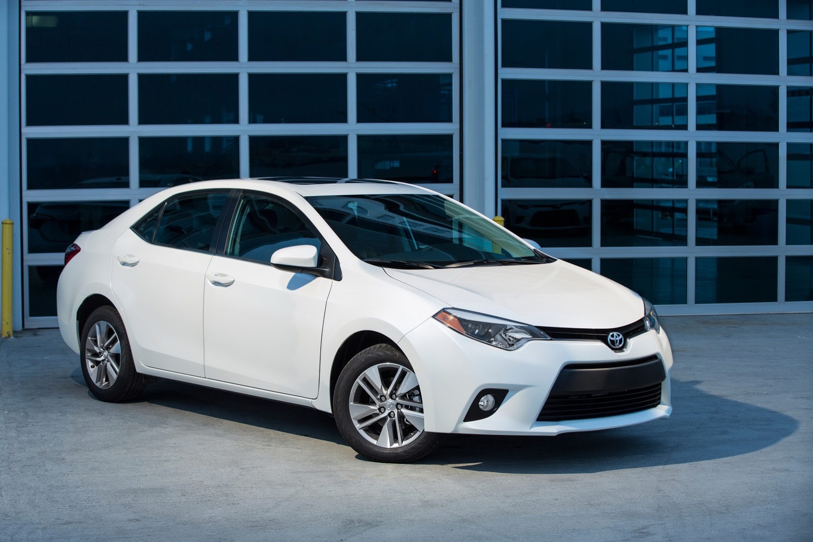 [New-2014-Toyota-Corolla-4%255B2%255D.jpg]