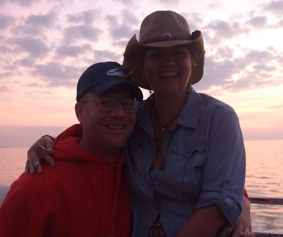 [happy-couple4.jpg]