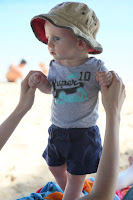 Oscar in beach mode