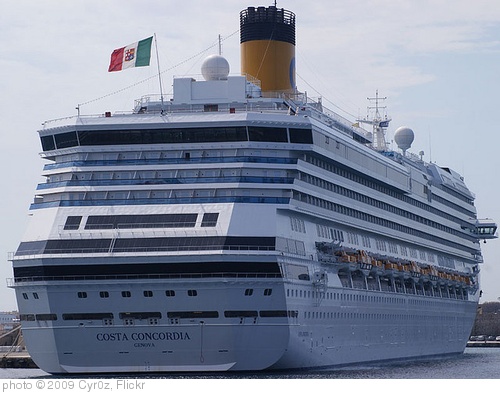 'Costa Concordia in Rhodes 1' photo (c) 2009, Cyr0z - license: http://creativecommons.org/licenses/by/2.0/
