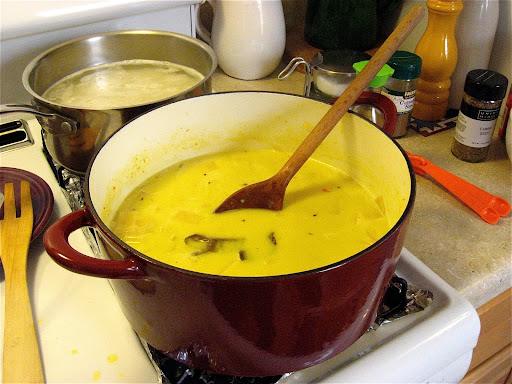 The red curry simmering.