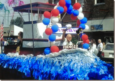 10 Eagles Float in the Rainier Days in the Park Parade on July 10, 1999