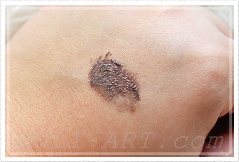 brow-shaping-gel-isadora-3 brow-shaping-gel-isadora-3