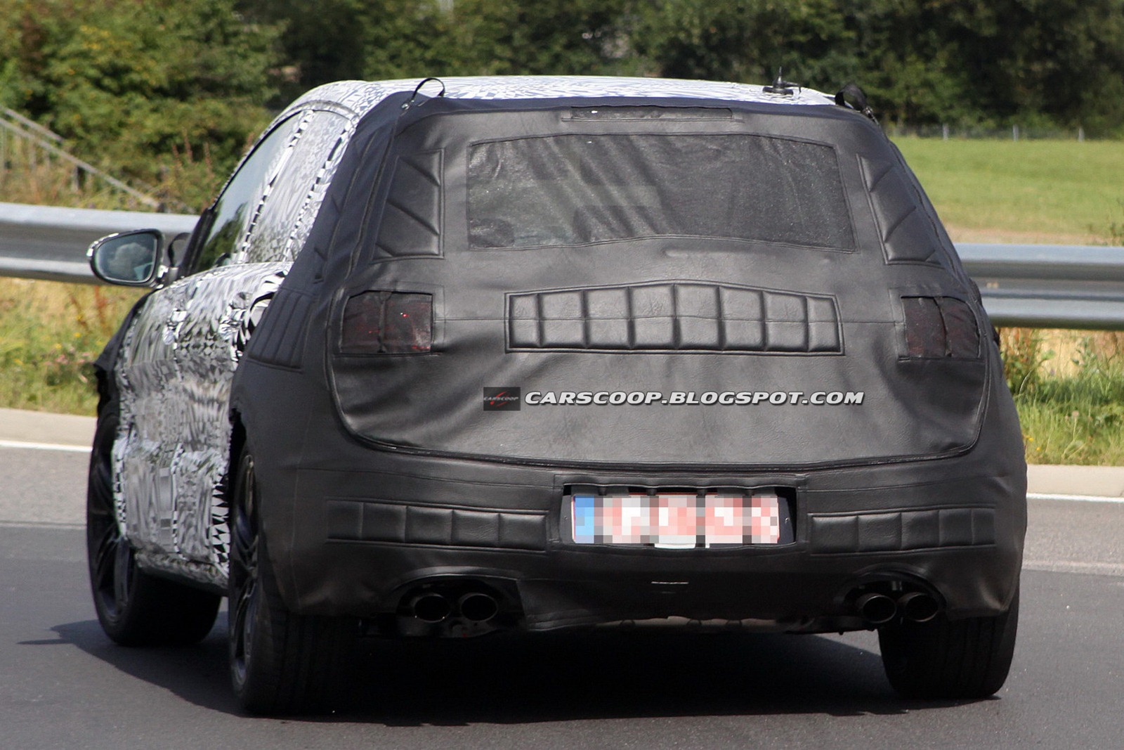 [2013-VW-Golf-R-8%255B3%255D.jpg]