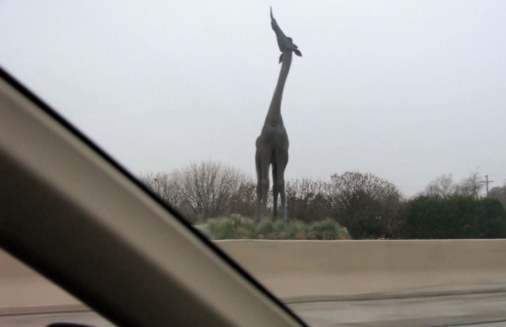 [5828%2520Texas%252C%2520Dallas%2520-%2520I-35E%2520West%2520-%2520Dallas%2520Zoo%2527s%2520giraffe%2520sculpture%255B3%255D.jpg]