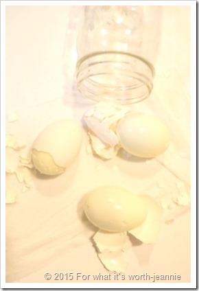 peel an egg 3 ways