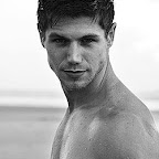 Veja esse e outros ensaios no http://www.my.opera.com/theboyv02