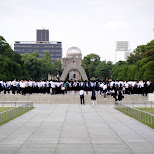 school kids at the memorial park in Hiroshima, Hirosima (Hiroshima), Japan