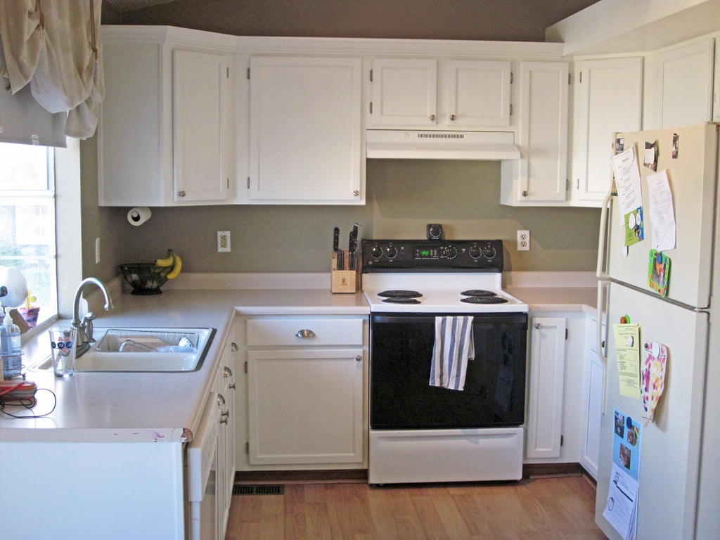 [Painted%2520Cabinets%255B6%255D.jpg]