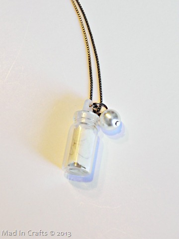 add bottle to necklace with jump ring