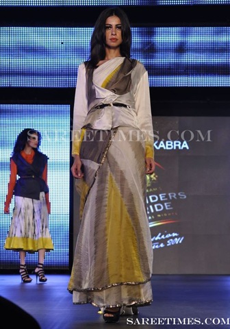 [Anand_Kabra_Saree%255B3%255D.jpg]