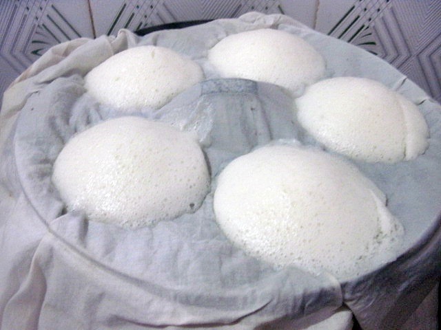 [khusboo%2520idli%2520tile3%255B2%255D.jpg]