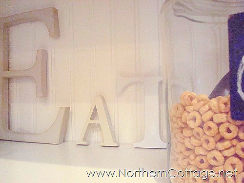 [northerncottage%2520kitchen%2520shelves%2520EAT%255B1%255D.jpg]