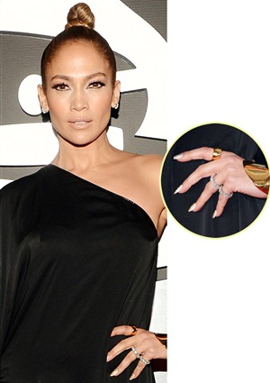 Jennifer Lopez's Favorite Stackable Rings Jennifer Lopez's Favorite Stackable Rings