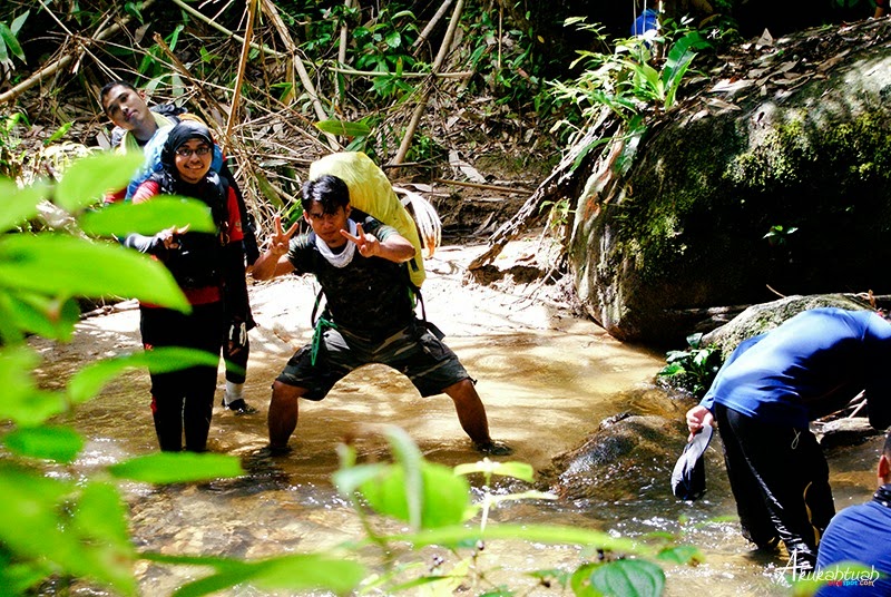 Bad masih ceria berposing SONY DSC