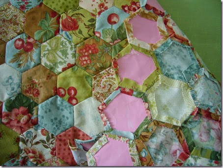 hexagonquilt-3 hexagonquilt-3