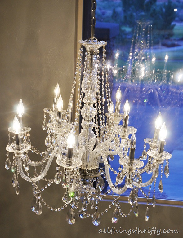 [chandelier%255B3%255D.jpg]