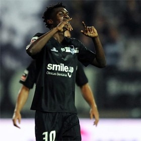 [0_DESPORTO_Vitoria_12-13_jogos_addy_grande_detalhe%255B4%255D.jpg]