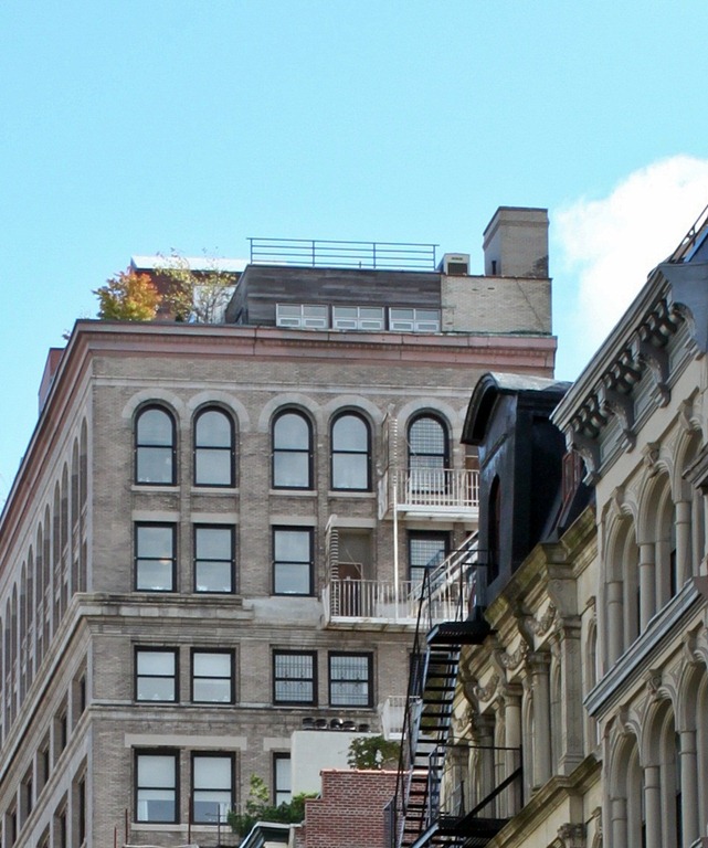 [rooftop%2520garden%255B1%255D.jpg]