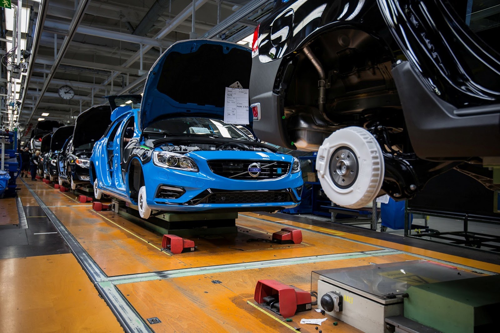 Volvo-S60-V60-Polestar-1%25255B2%25255D.jpg