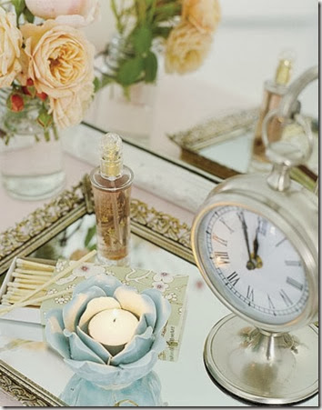 small-changes-mirrored-tray small-changes-mirrored-tray