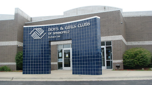 The front entrance of a great facility, The Boys & Girls Club, one of many located here in Springfield Missouri. (Photo by: Brittni Bynum)