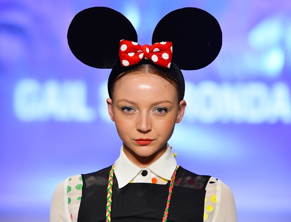 [minnie-mouse-australia-fashion-week-1%255B5%255D.jpg]
