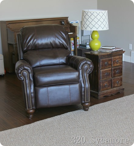 leather recliner with lamp