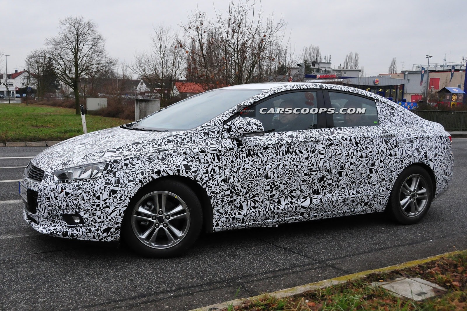 [2016-Chevrolet-Cruze-Sedan-Carscoops2%255B3%255D.jpg]