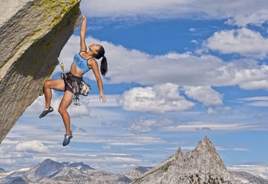 [girls-rock-climbing-16%255B2%255D.jpg]