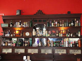Lunch on Las Heras after the cemetery.