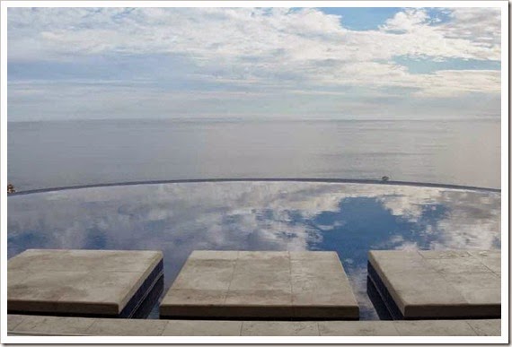 incredibe-view-from-infinity-pool incredibe-view-from-infinity-pool