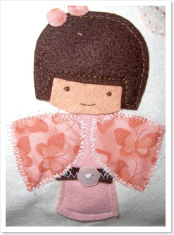 giapponesina kokeshi in appliquè