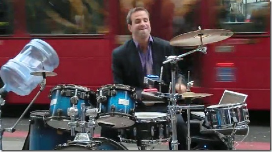 insane-street-drummer-oded