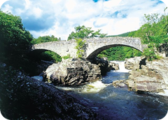 Beautiful Highlands Countryside to Explore