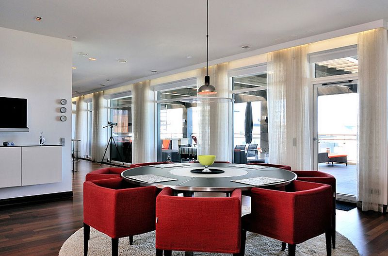 gyonyoru_modern_ketszintes_sved_penthouse_lakas_03.jpg