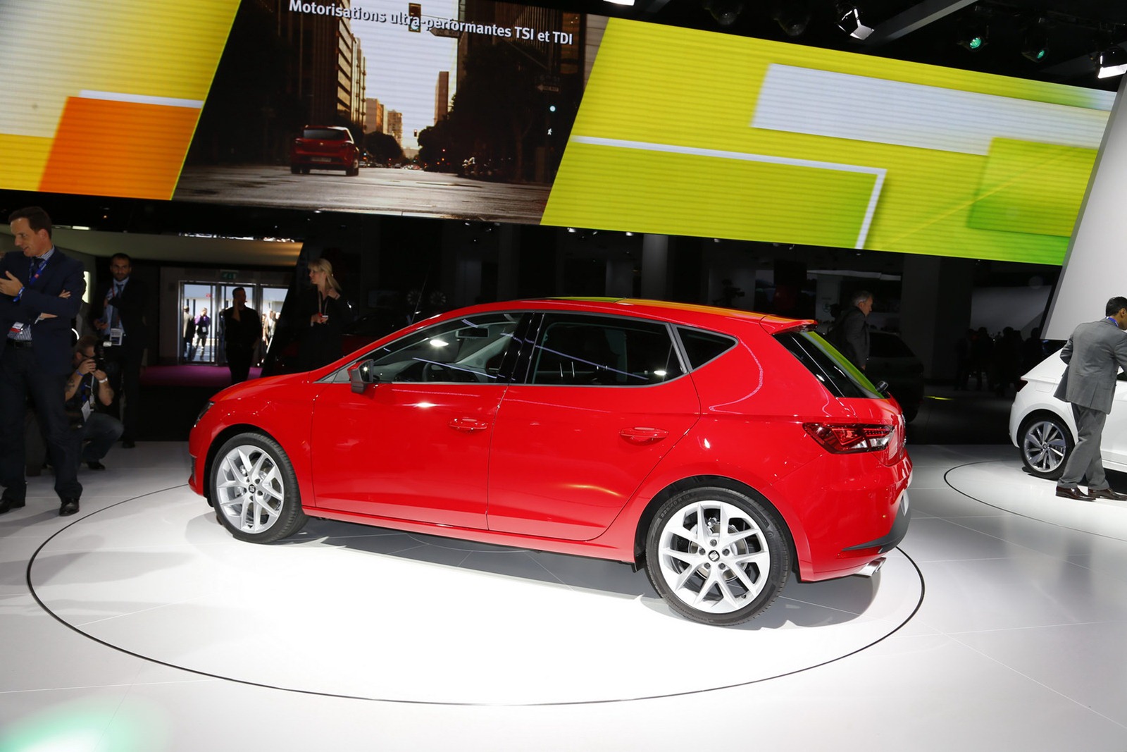 [SEAT-Leon-2013-18%255B2%255D.jpg]