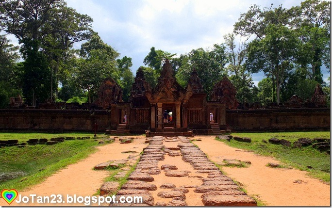 banteay-srei-siem-reap-cambodia (4)
