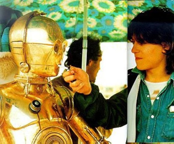 [C3PO%255B3%255D.jpg]