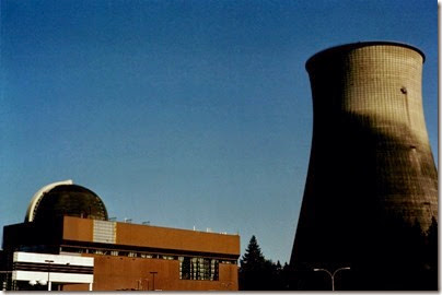 FH000017 Trojan Nuclear Power Plant from the Administration Buiding on April 22, 2006