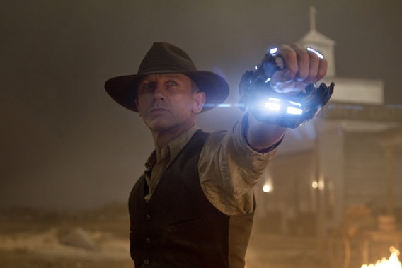 [Cowboys_and_Aliens_Movie%255B1%255D.jpg]