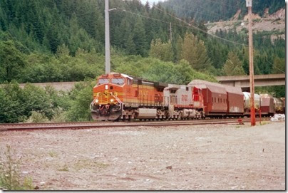 259160607 BNSF C44-9W #5487 at Scenic in 2002