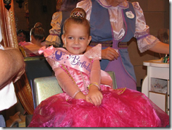 Planning for Bibbidi Bobbidi Boutique: When to make Reservations and what to bring with you