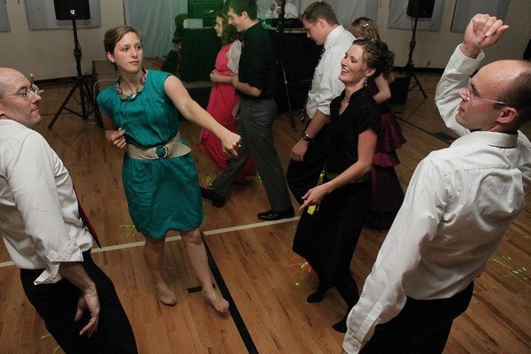 [dancing%255B4%255D.jpg]