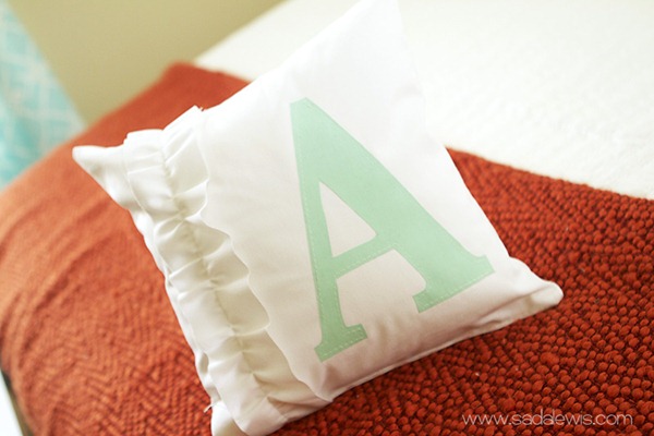 monogram pillow tutorial