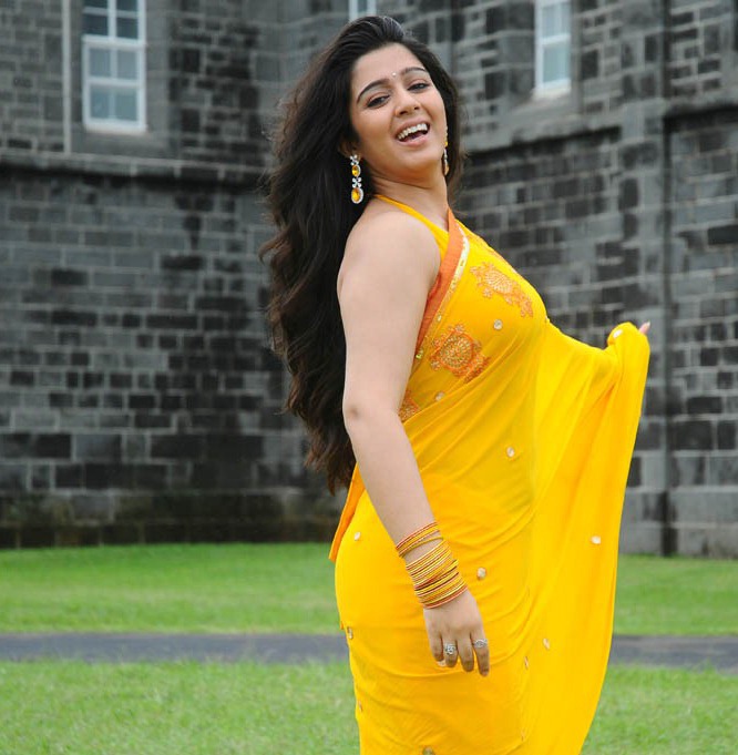 [charmi%2520in%2520saree%255B3%255D.jpg]