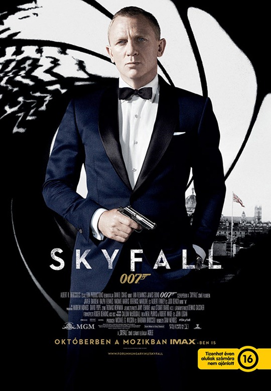 Második 007 - Skyfall magyar plakát