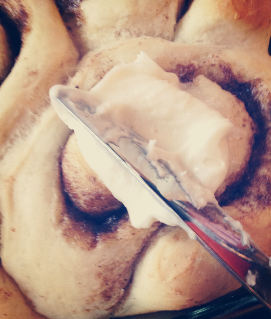 The Best Sticky Cream Cheese Cinnamon Rolls